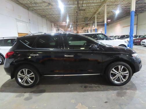2009 Nissan Murano LE