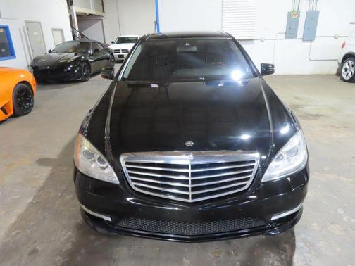 2013 Mercedes-Benz S-Class 4MATIC