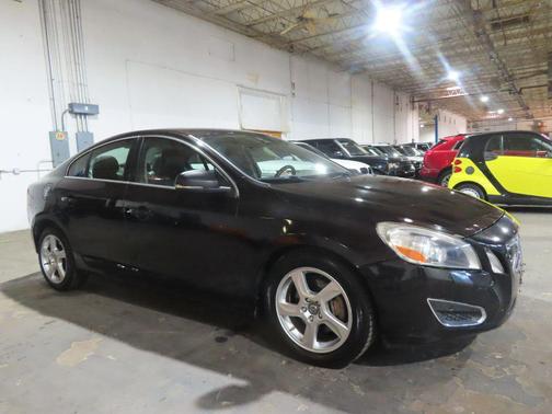 2013 Volvo S60 T5