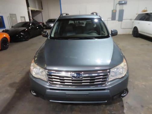 2010 Subaru Forester 2.5 X Premium
