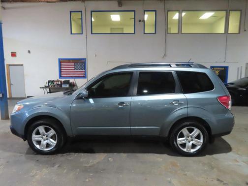 2010 Subaru Forester 2.5 X Premium