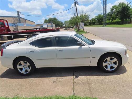 2010 Dodge Charger SE