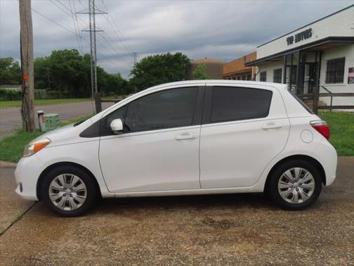 2013 Toyota Yaris L