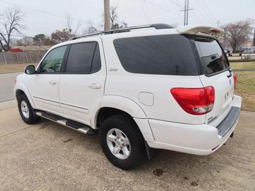 2006 Toyota Sequoia SR5