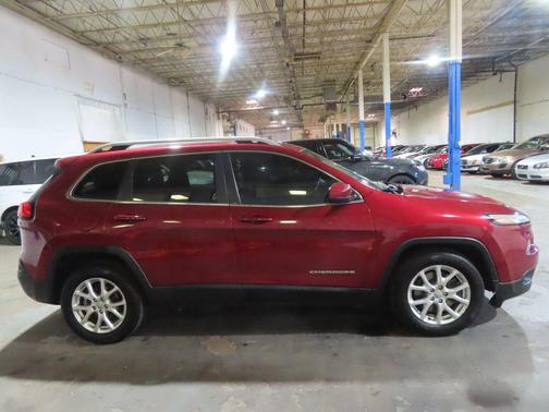 2015 Jeep Cherokee Sport