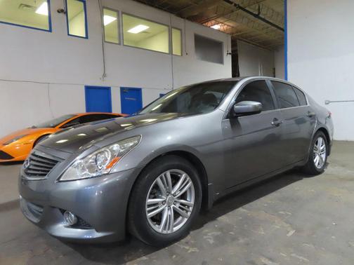 2013 INFINITI G37 Journey