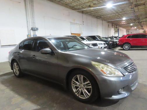 2013 INFINITI G37 Journey