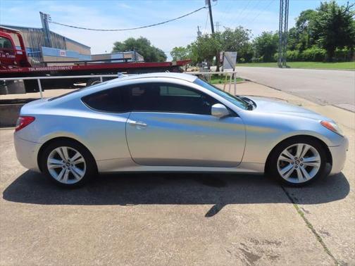 2010 Hyundai Genesis Coupe 3.8