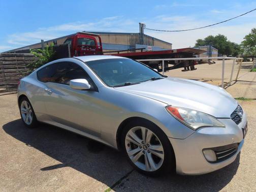 2010 Hyundai Genesis Coupe 3.8