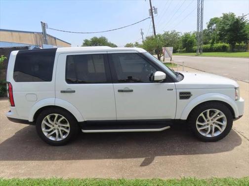 2016 Land Rover LR4 Base