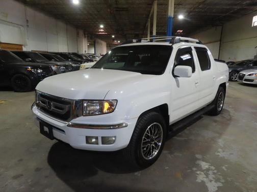 White 2009 Honda Ridgeline RTL