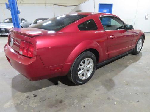 Red 2007 Ford Mustang Deluxe