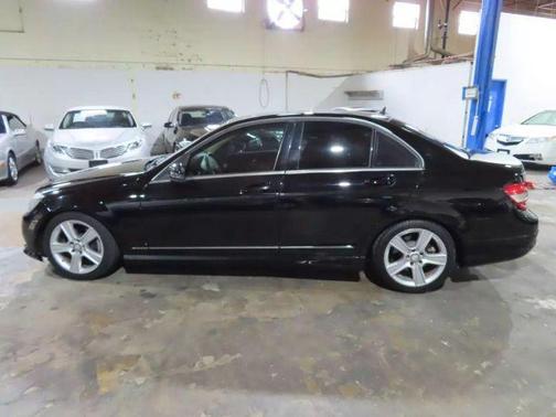 2011 Mercedes-Benz C-Class Sport