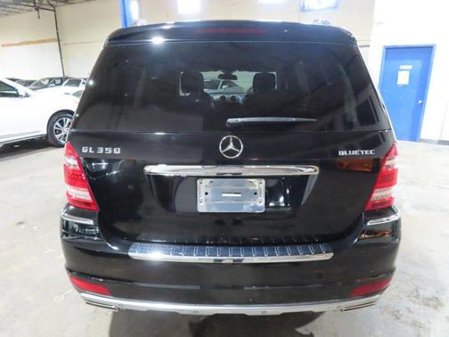 2010 Mercedes-Benz GL-Class 4MATIC