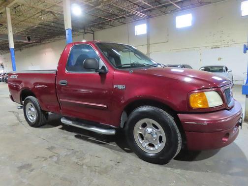 2004 Ford F-150 XL