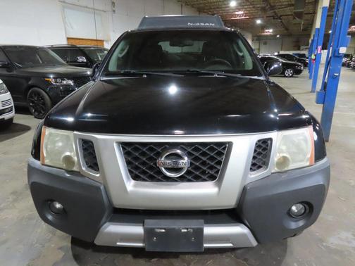 Gray 2009 Nissan Xterra SE