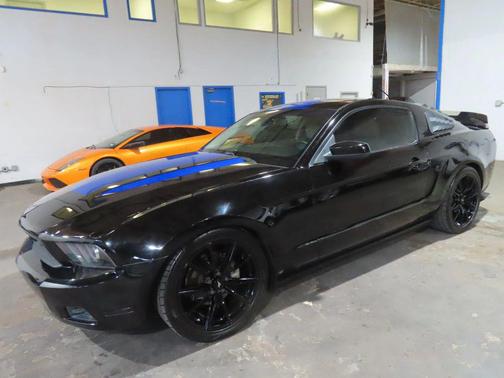 2010 Ford Mustang Premium
