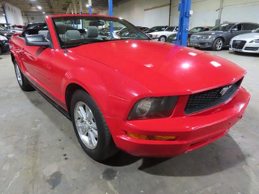 Red 2008 Ford Mustang Deluxe