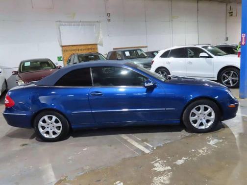 2004 Mercedes-Benz CLK-Class 320 Cabriolet
