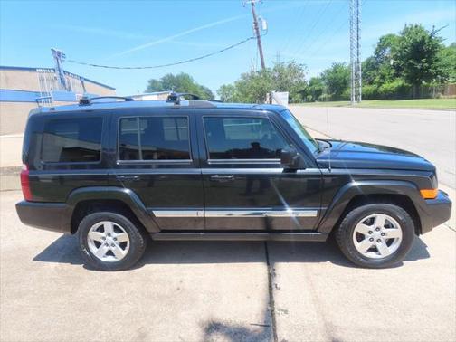 2008 Jeep Commander Sport