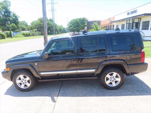 2008 Jeep Commander Sport