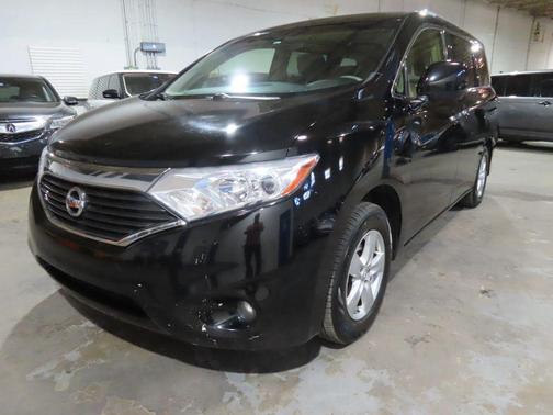 2016 Nissan Quest SV