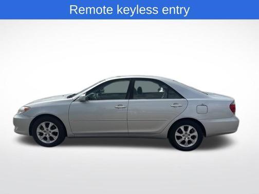 2005 Toyota Camry XLE