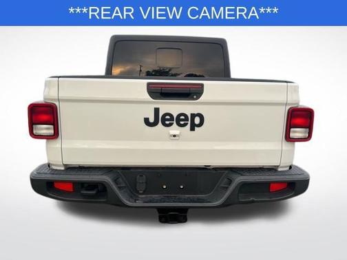 2022 Jeep Gladiator Sport
