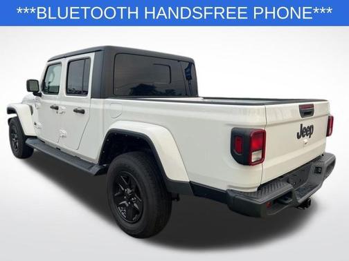 2022 Jeep Gladiator Sport