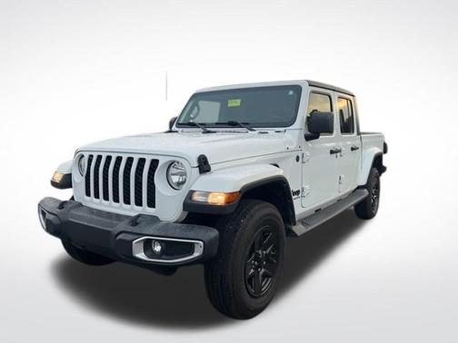 2022 Jeep Gladiator Sport
