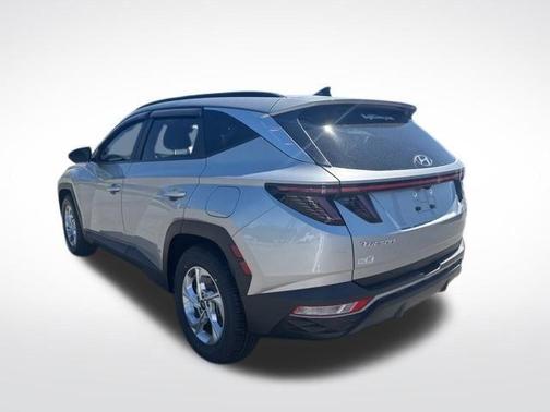 Shimmering Silver 2023 Hyundai TUCSON SEL