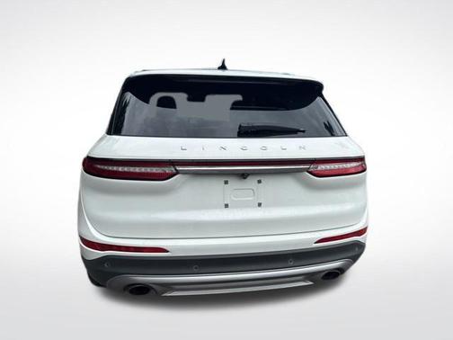 White Metallic 2022 Lincoln Corsair Reserve