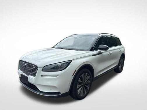 White Metallic 2022 Lincoln Corsair Reserve