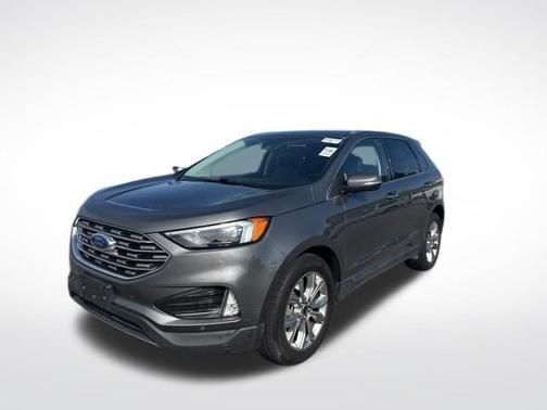 Gray Metallic 2024 Ford Edge Titanium