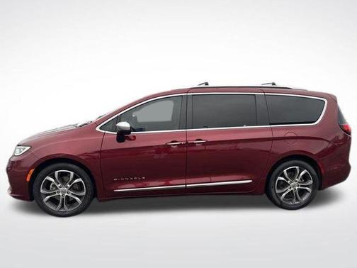 2023 Chrysler Pacifica Pinnacle