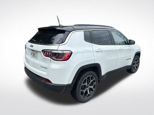 Bright White Clearcoat 2025 Jeep Compass Limited