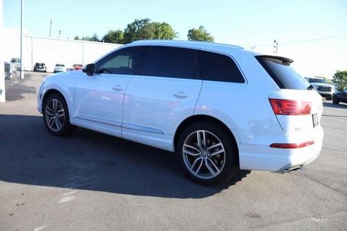 2017 Audi Q7 3.0T Premium Plus