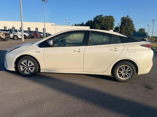 2016 Toyota Prius Four
