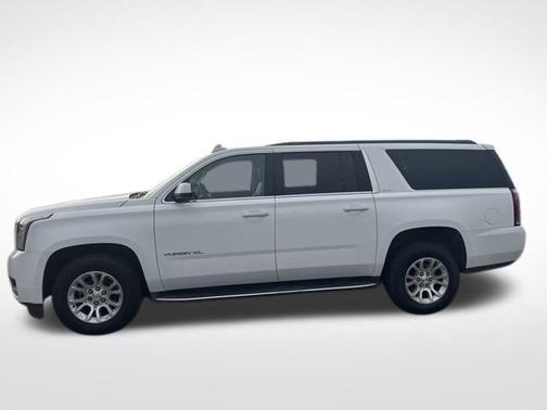 2017 GMC Yukon XL SLT