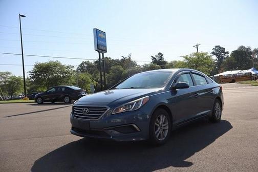 2016 Hyundai SONATA SE