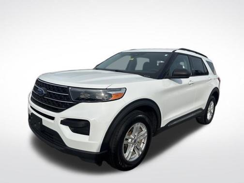 Oxford White 2023 Ford Explorer XLT