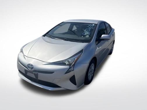 Classic Silver Metallic 2016 Toyota Prius Two