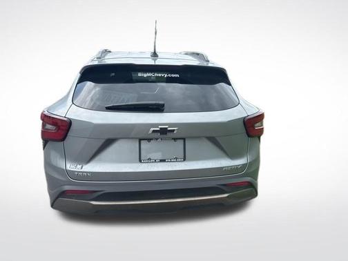 Sterling Gray Metallic 2026 Chevrolet Trax ACTIV