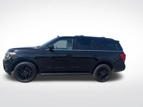 Black Metallic 2024 Ford Expedition XLT