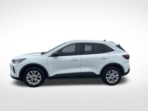 Oxford White 2023 Ford Escape Active