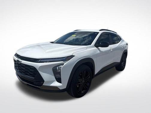 Summit White 2025 Chevrolet Trax ACTIV