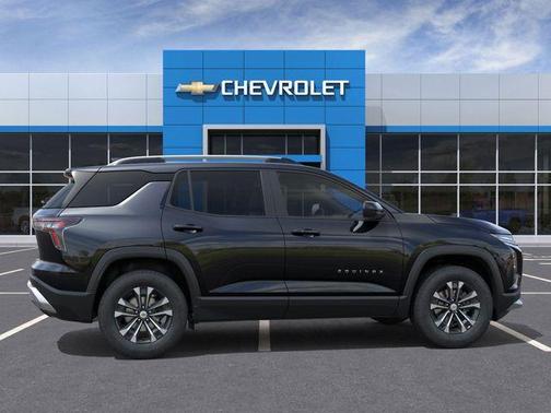 Mosaic Black Metallic 2026 Chevrolet Equinox LT