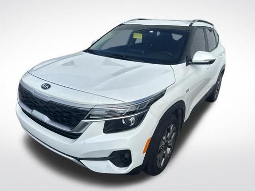 Snow White Pearl 2021 Kia Seltos EX