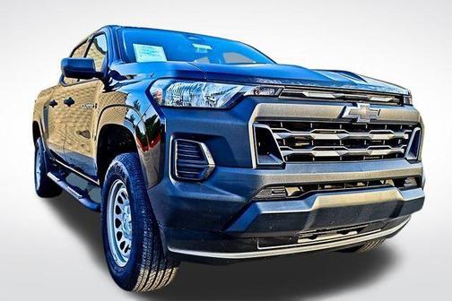 2025 Chevrolet Colorado WT