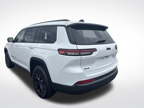 2024 Jeep Grand Cherokee L Laredo